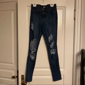 Fashion Nova ripped skinny Jean